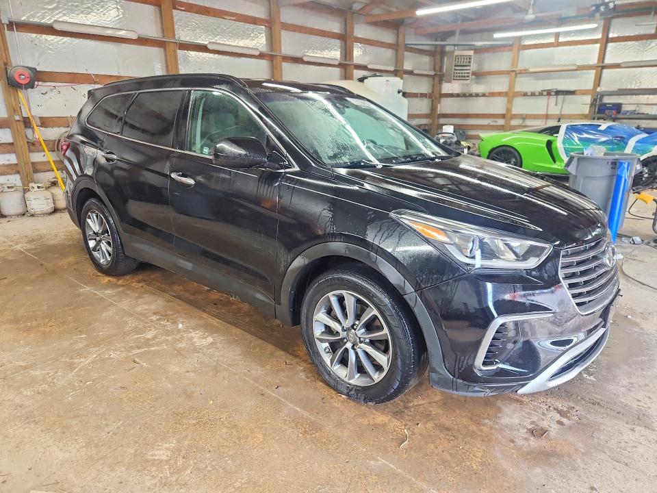 Продажа на аукционе авто 2017 Hyundai Santa Fe, vin: KM8SMDHF8HU185721, номер лота: 68691376