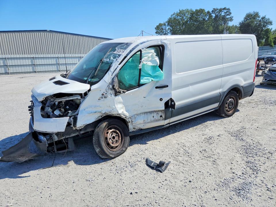 69496716 :رقم المزاد ، 1FTYE1ZM8JKB39850 vin ، 2018 Ford Transit مزاد بيع