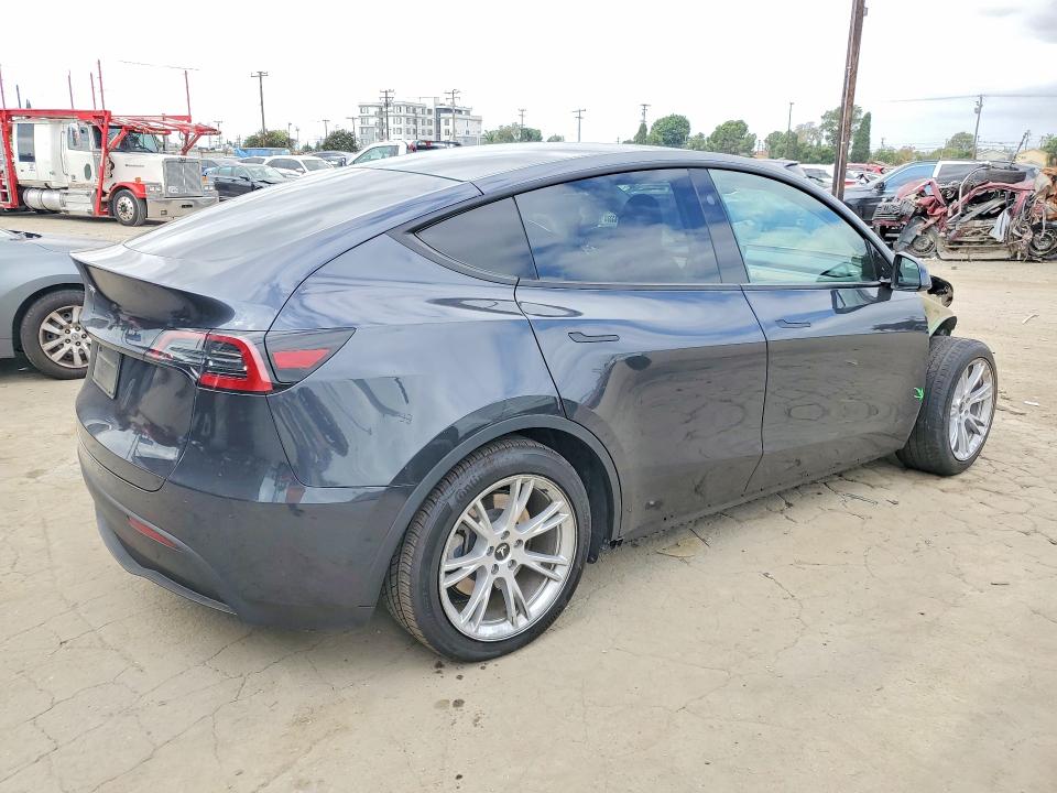 Продажа на аукционе авто 2024 Tesla Model Y, vin: 7SAYGDEDXRF046034, номер лота: 68399746