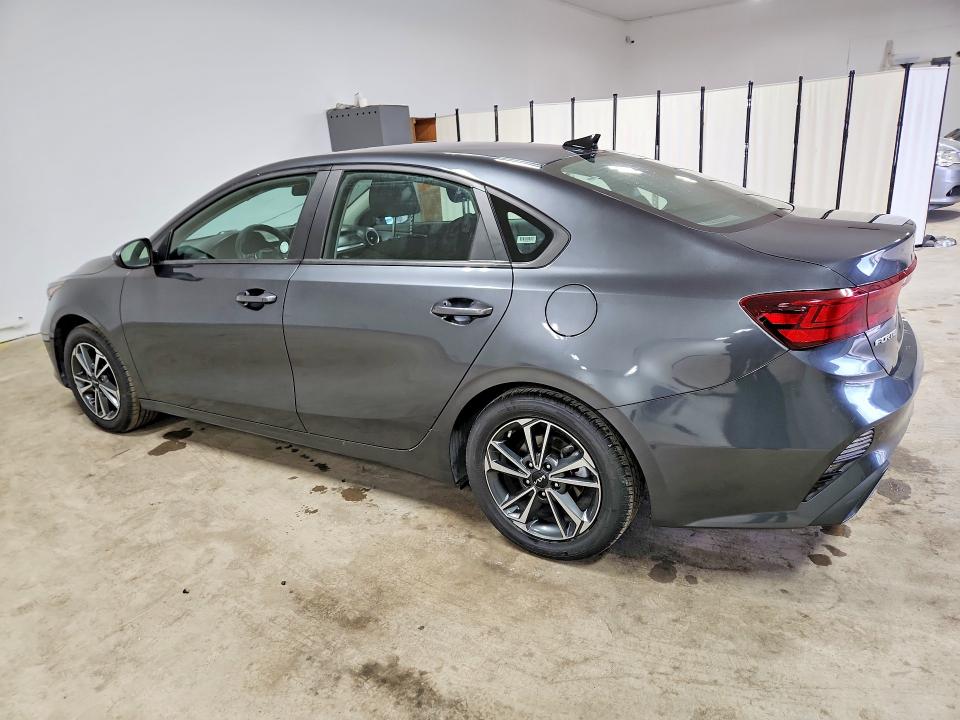 2024 Kia Forte მანქანა იყიდება აუქციონზე, vin: 3KPF24AD3RE739896, აუქციონის ნომერი: 67977236