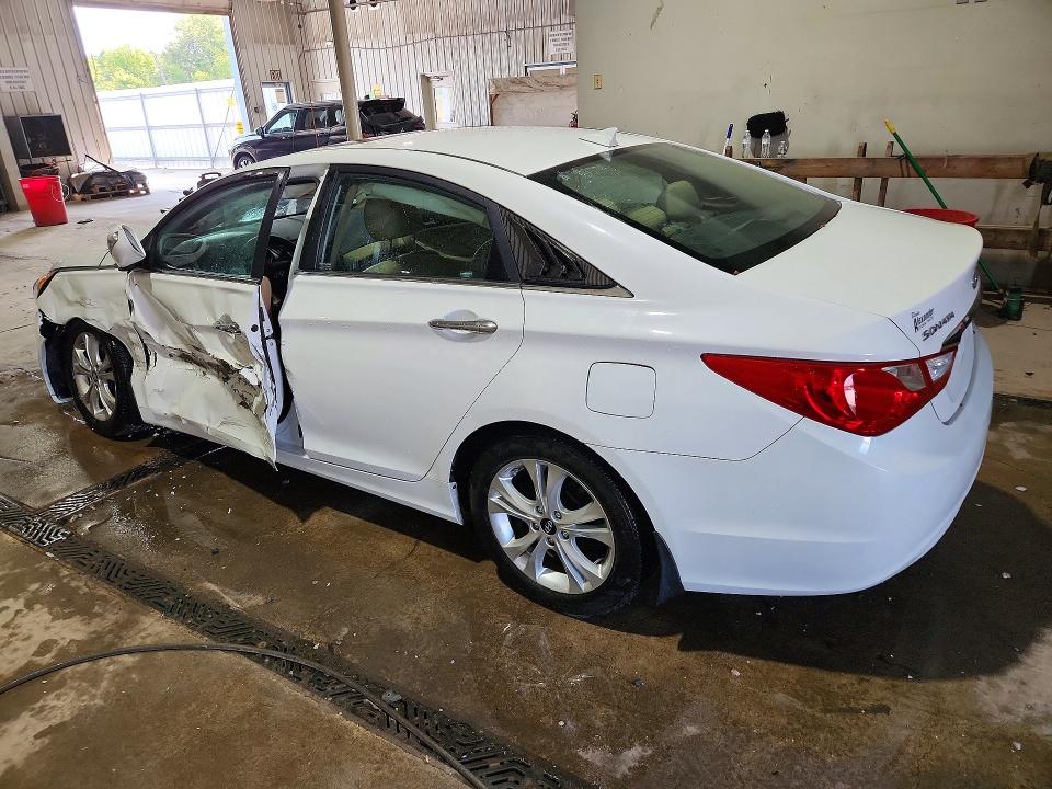 69596826 :رقم المزاد ، 5NPEC4AC1DH694686 vin ، 2013 Hyundai Sonata مزاد بيع