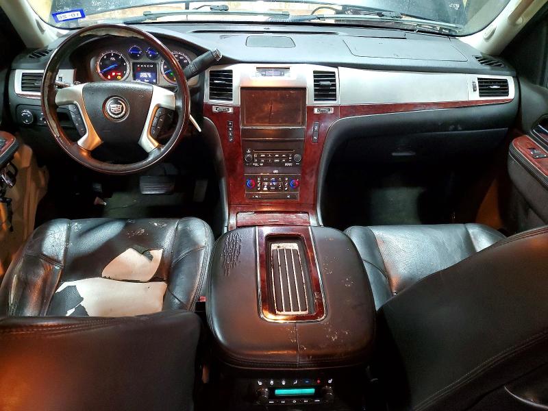 2013 Cadillac Escalade მანქანა იყიდება აუქციონზე, vin: 1GYS3HEF3DR345045, აუქციონის ნომერი: 70129276