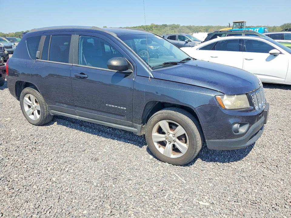 2014 Jeep Compass მანქანა იყიდება აუქციონზე, vin: 1C4NJDBB5ED731077, აუქციონის ნომერი: 67636806