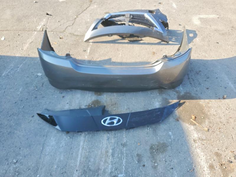 2017 Nissan Versa მანქანა იყიდება აუქციონზე, vin: 3N1CN7APXHL890768, აუქციონის ნომერი: 69313856