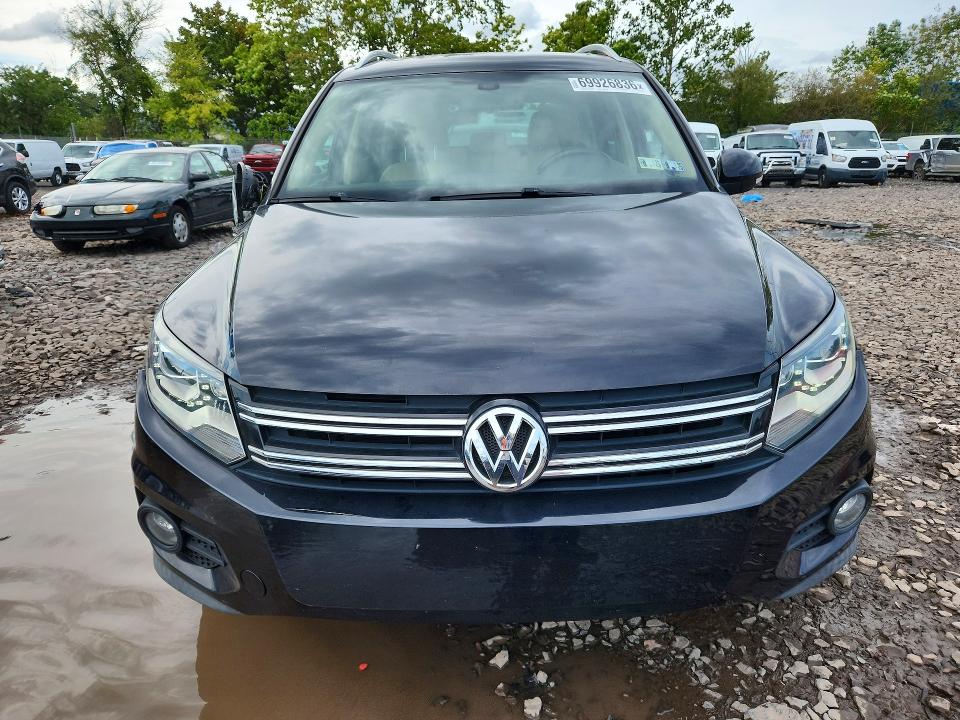 69926836 :رقم المزاد ، WVGAV3AX2DW602626 vin ، 2013 Volkswagen Tiguan مزاد بيع