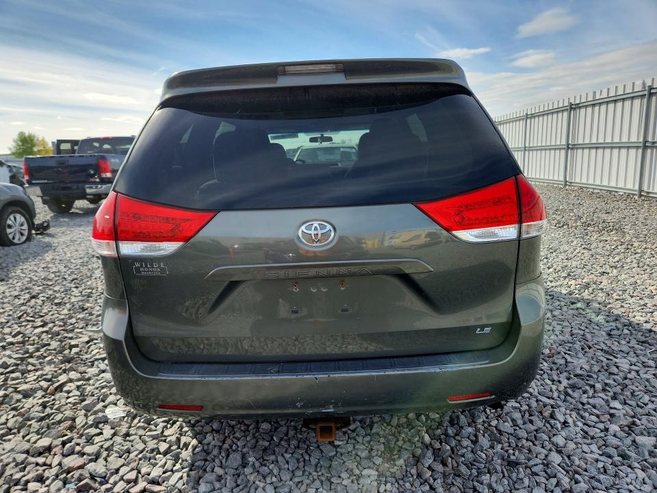 Продажа на аукционе авто 2012 Toyota Sienna, vin: 5TDKA3DC7CS013406, номер лота: 69990886