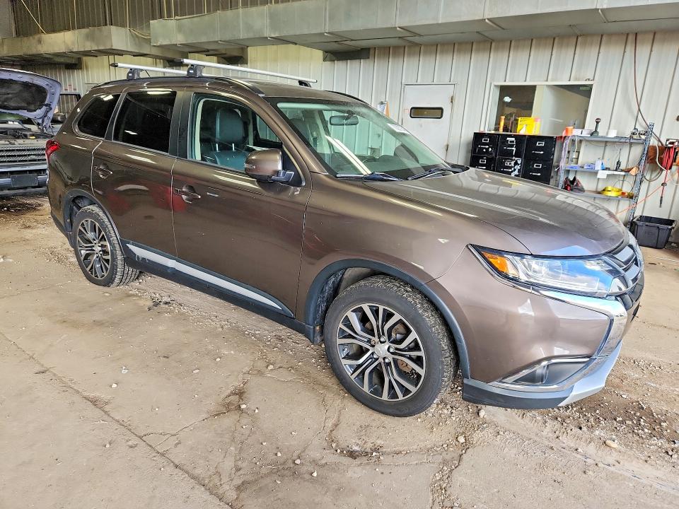 70237346 :رقم المزاد ، JA4AD3A30GZ015763 vin ، 2016 Mitsubishi Outlander مزاد بيع