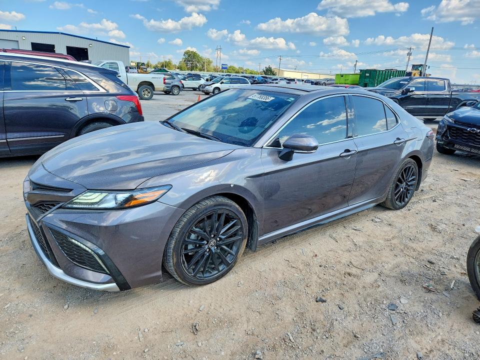 Продажа на аукционе авто 2023 Toyota Camry, vin: 4T1K61AK8PU820953, номер лота: 67768386