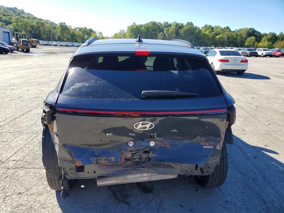 2025 Hyundai Kona მანქანა იყიდება აუქციონზე, vin: KM8HBCAB0SU191313, აუქციონის ნომერი: 70033206