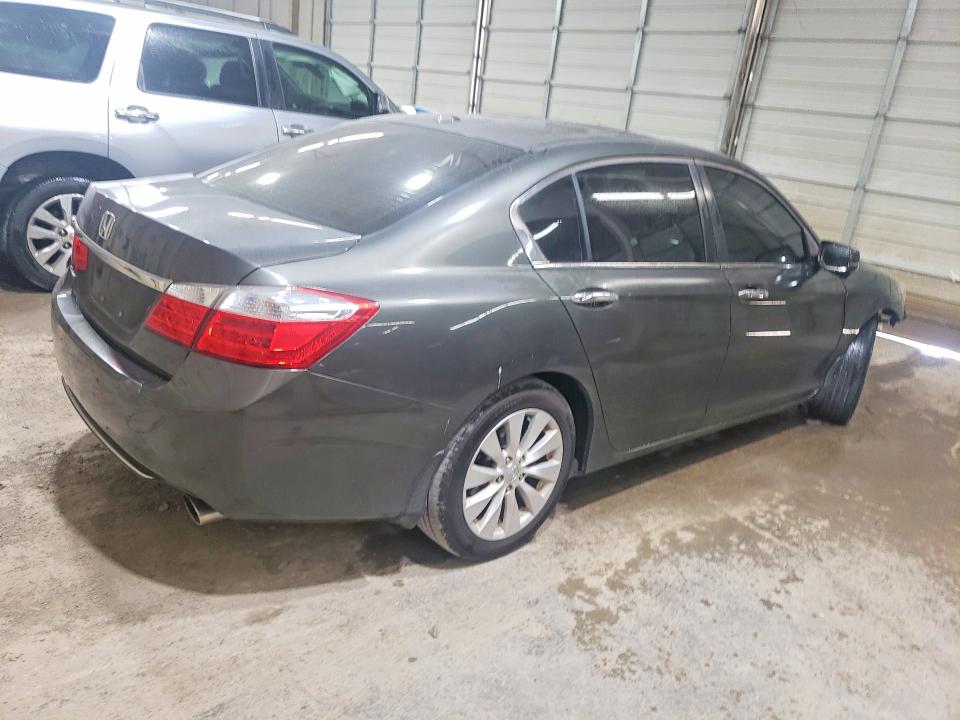 Продаж на аукціоні авто 2014 Honda Accord, vin: 1HGCR2F85EA232172, номер лоту: 69549666