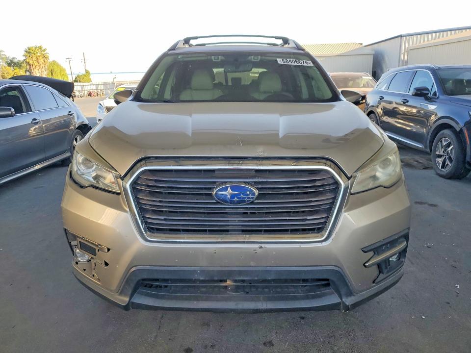 68406676 :رقم المزاد ، 4S4WMAMDXK3448583 vin ، 2019 Subaru Ascent مزاد بيع