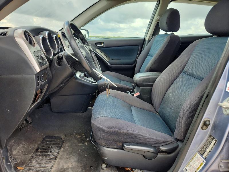 70531126 :رقم المزاد ، 2T1KR32E65C349296 vin ، 2005 Toyota Matrix مزاد بيع