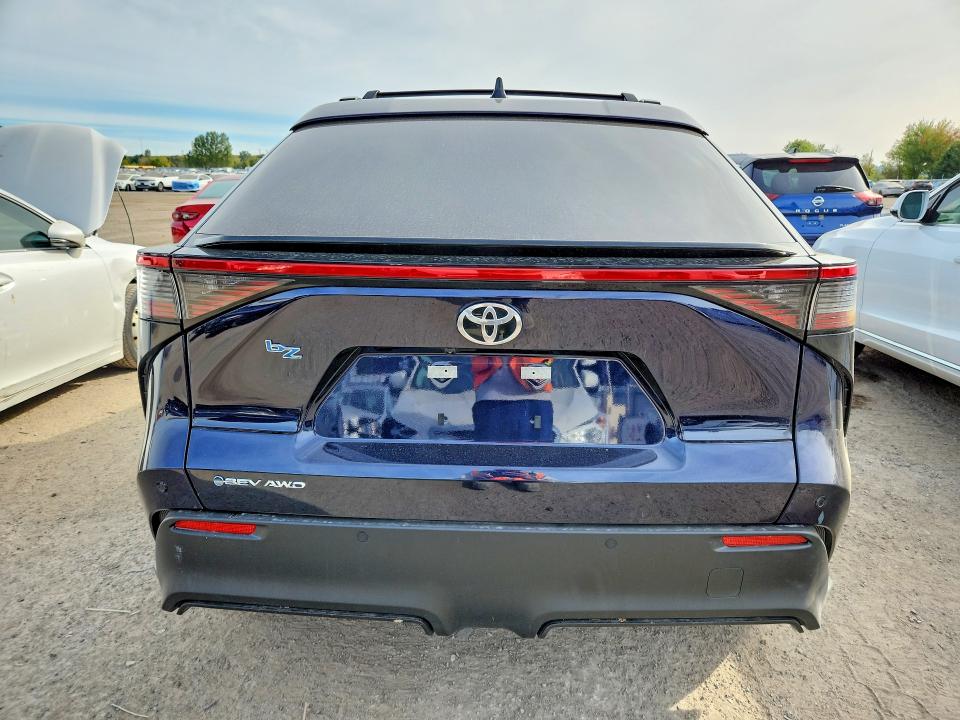2026 Toyota Bz მანქანა იყიდება აუქციონზე, vin: JTMADAFB8TA011396, აუქციონის ნომერი: 69348956
