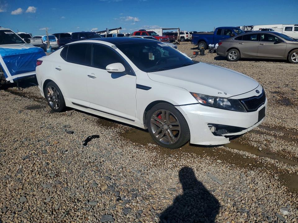 2013 Kia Optima მანქანა იყიდება აუქციონზე, vin: 5XXGR4A66DG117973, აუქციონის ნომერი: 70852216