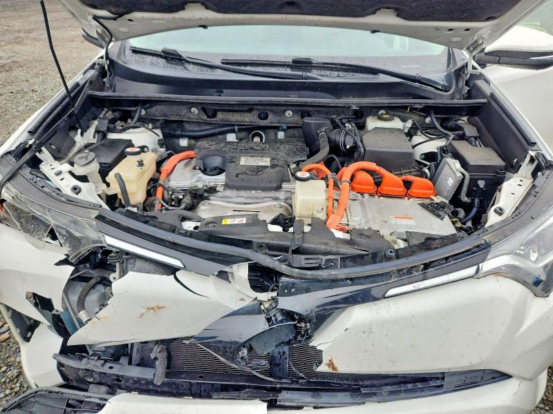 70318916 :رقم المزاد ، JTMRJREV7JD212983 vin ، 2018 Toyota Rav4 Hybrid مزاد بيع