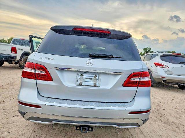 67702166 :رقم المزاد ، 4JGDA5JB9DA260839 vin ، 2013 Mercedes-benz Ml مزاد بيع