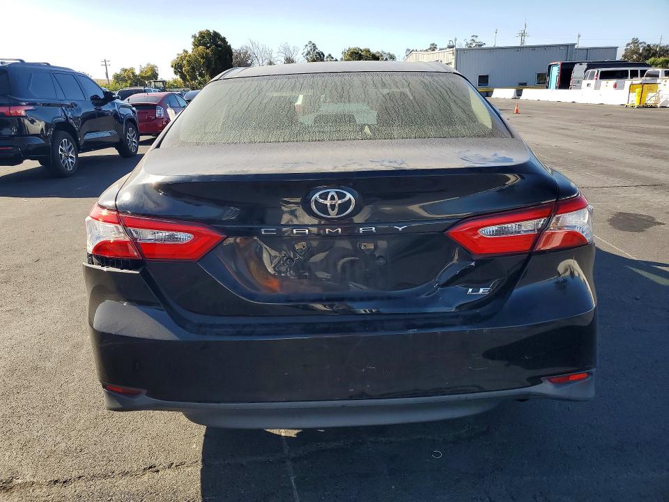 Aukcja sprzedaży 2018 Toyota Camry, vin: JTNB11HK3J3058424, numer aukcji: 69067726