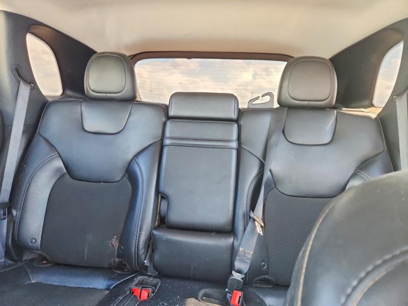 69016236 :رقم المزاد ، 1C4PJLLB4KD370745 vin ، 2019 Jeep Cherokee مزاد بيع
