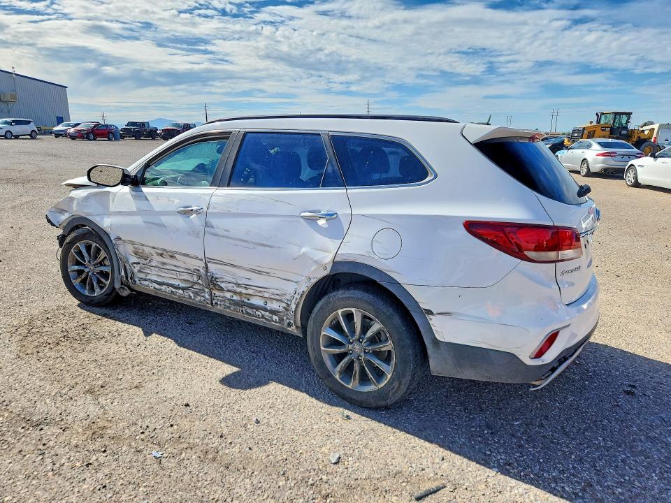 Продажа на аукционе авто 2017 Hyundai Santa Fe, vin: KM8SN4HF0HU197097, номер лота: 69253956