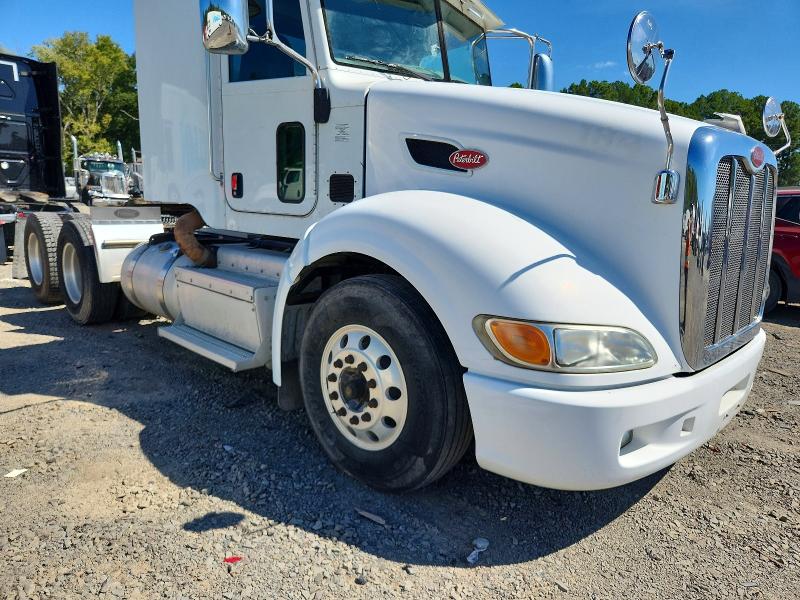 70505026 :رقم المزاد ، 1NPHD49X6CD148173 vin ، 2012 Peterbilt 386 مزاد بيع