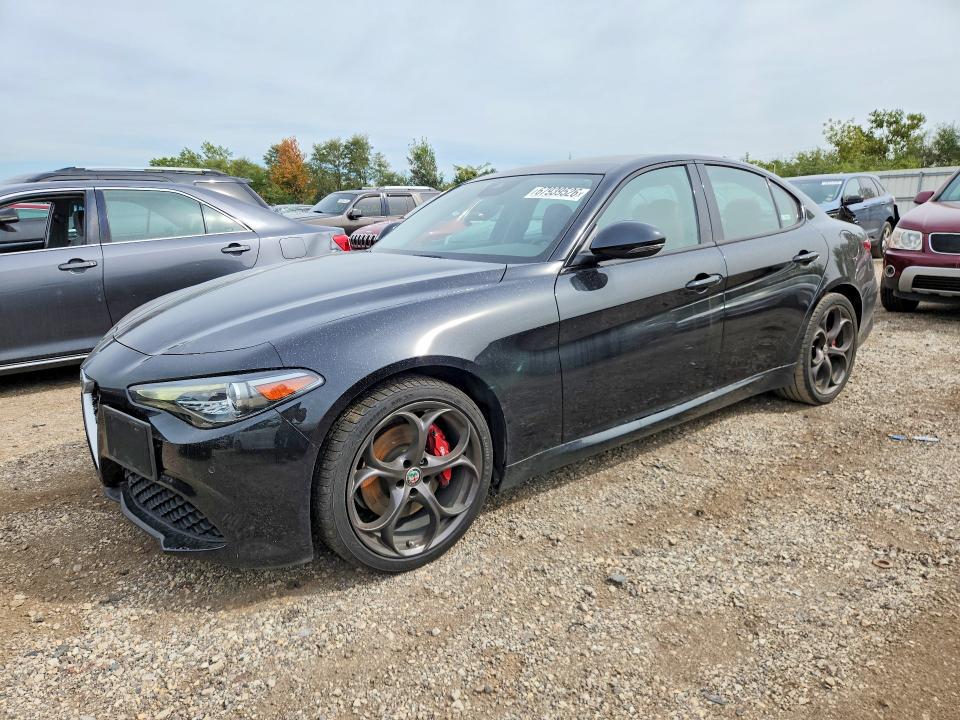 2018 Alfa Romeo Giulia მანქანა იყიდება აუქციონზე, vin: ZARFAEEN9J7567038, აუქციონის ნომერი: 67939526