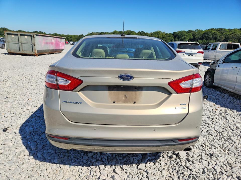 70947876 :رقم المزاد ، 3FA6P0HD8FR180677 vin ، 2015 Ford Fusion مزاد بيع