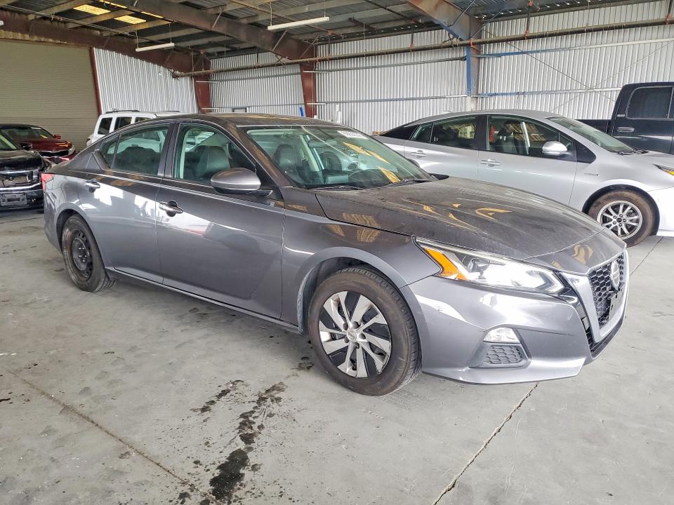 2020 Nissan Altima მანქანა იყიდება აუქციონზე, vin: 1N4BL4BV9LC216471, აუქციონის ნომერი: 69993036