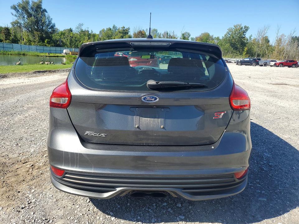 Продажа на аукционе авто 2017 Ford Focus, vin: 1FADP3L92HL260246, номер лота: 68606416