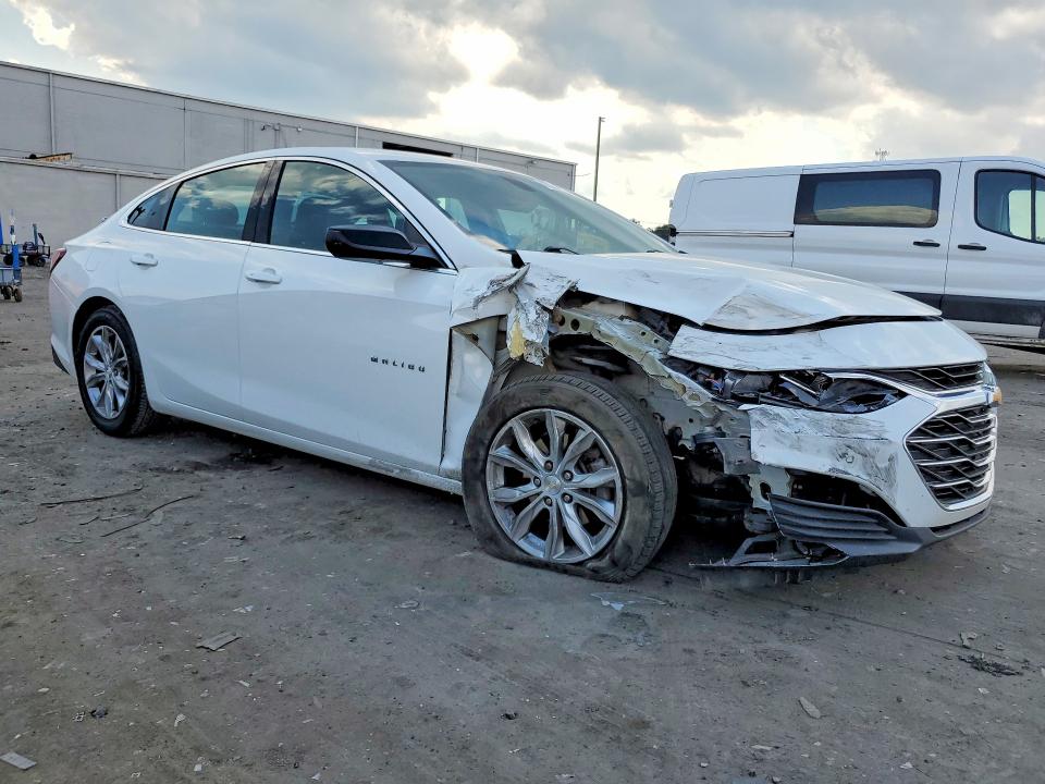 Продаж на аукціоні авто 2020 Chevrolet Malibu, vin: 1G1ZD5ST9LF098701, номер лоту: 67668916
