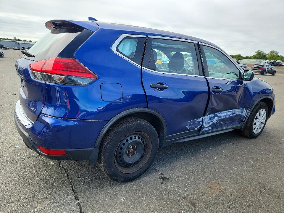 Продажа на аукционе авто 2017 Nissan Rogue, vin: JN8AT2MV0HW011140, номер лота: 70848146