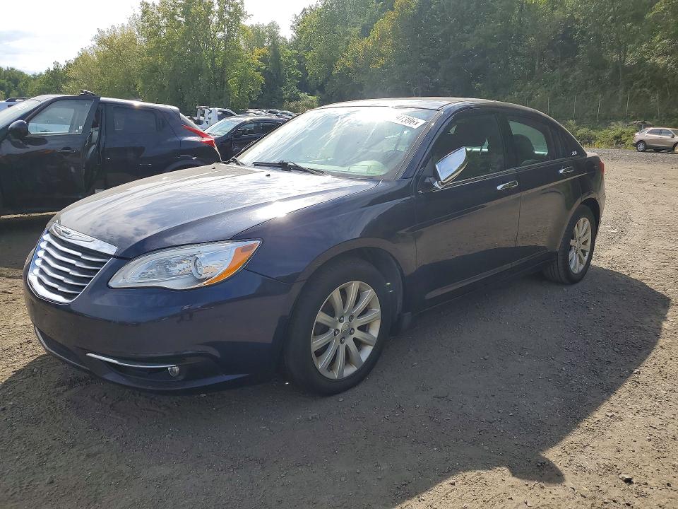 69097396 :رقم المزاد ، 1C3CBCG5EN135921 vin ، 2014 Chrysler 200 مزاد بيع