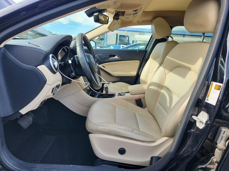 70171756 :رقم المزاد ، WDCTG4GB5FJ150612 vin ، 2015 Mercedes-benz Gla مزاد بيع