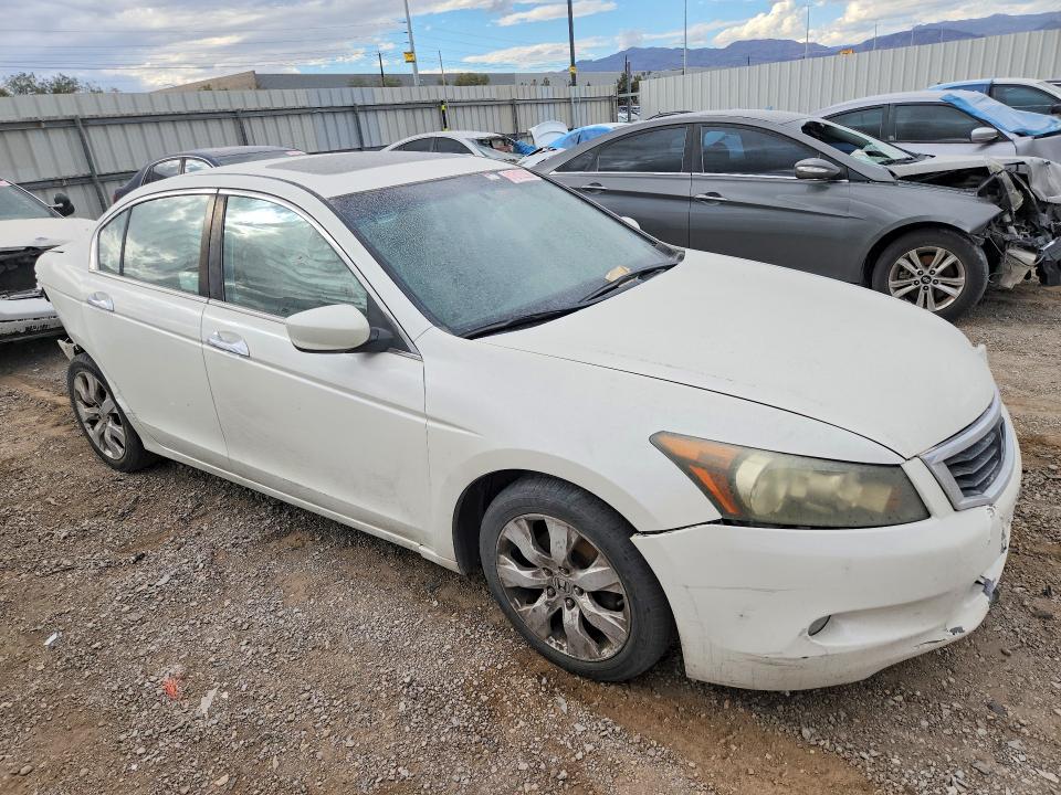 61812266 :رقم المزاد ، 1HGCP3F8XAA023130 vin ، 2010 Honda Accord مزاد بيع