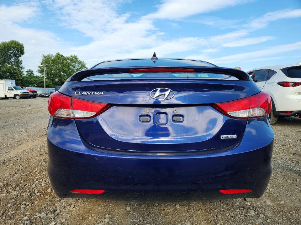 67166416 :رقم المزاد ، 5NPDH4AE1DH331402 vin ، 2013 Hyundai Elantra مزاد بيع
