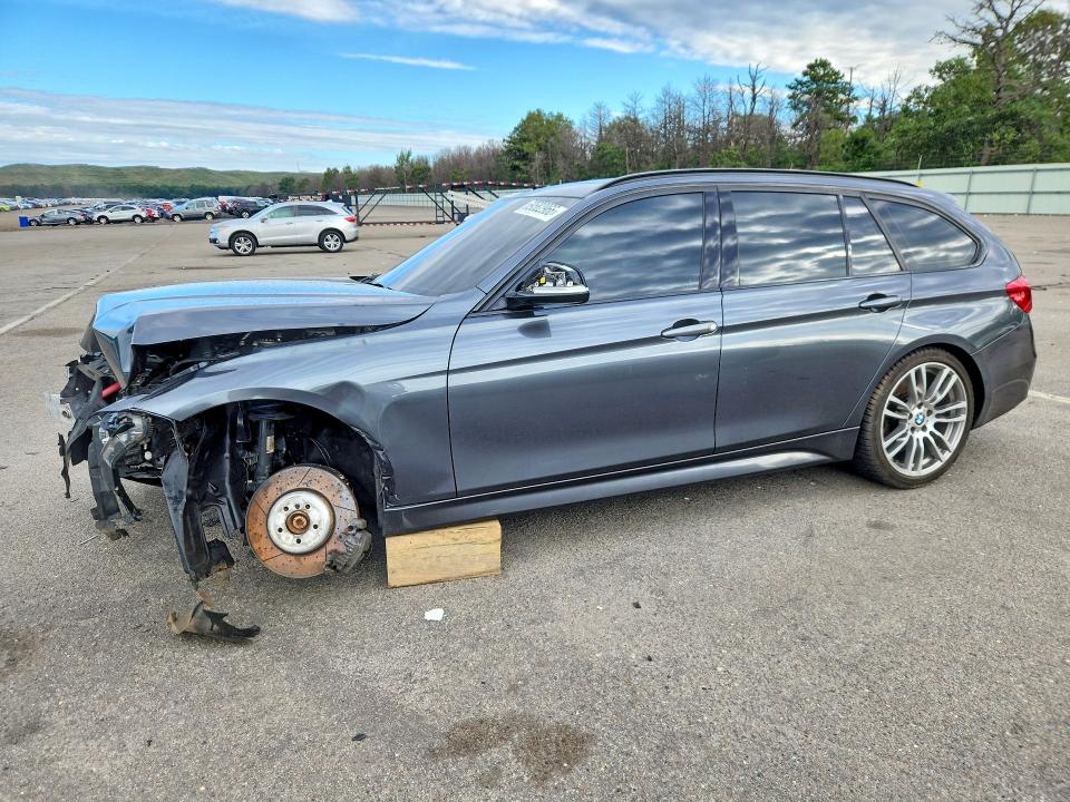 69582966 :رقم المزاد ، WBA8K3C50JA483665 vin ، 2018 Bmw 330 مزاد بيع