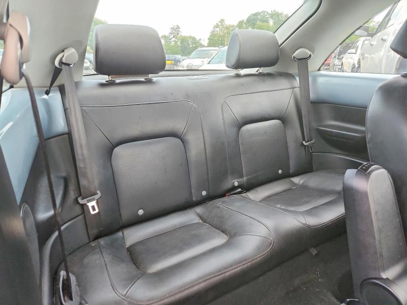 69946816 :رقم المزاد ، 3VWPW3AG6AM010666 vin ، 2010 Volkswagen New Beetle مزاد بيع