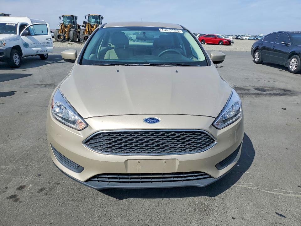 2018 Ford Focus მანქანა იყიდება აუქციონზე, vin: 1FADP3F2XJL304398, აუქციონის ნომერი: 70622086