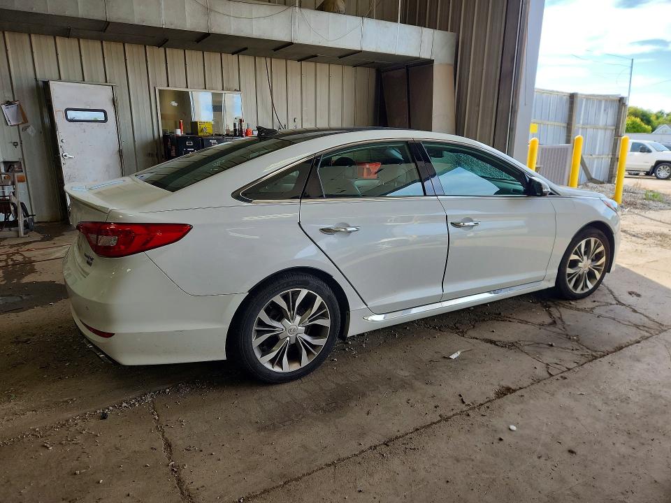 2015 Hyundai Sonata მანქანა იყიდება აუქციონზე, vin: 5NPE34AB9FH239305, აუქციონის ნომერი: 69107256