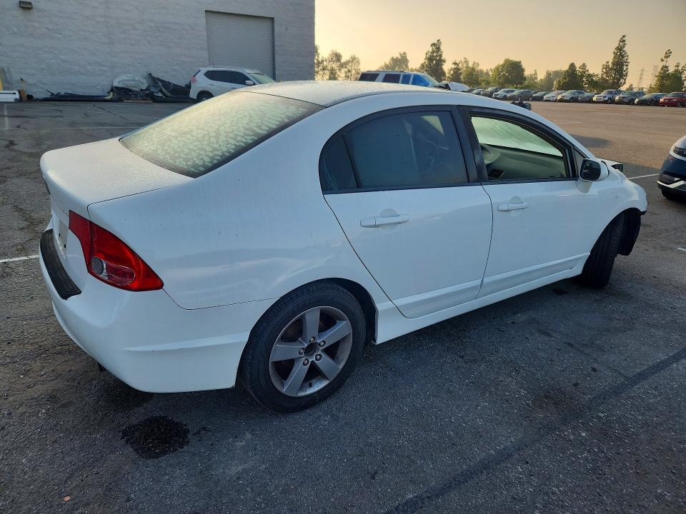70499386 :رقم المزاد ، 2HGFA16848H351089 vin ، 2008 Honda Civic مزاد بيع