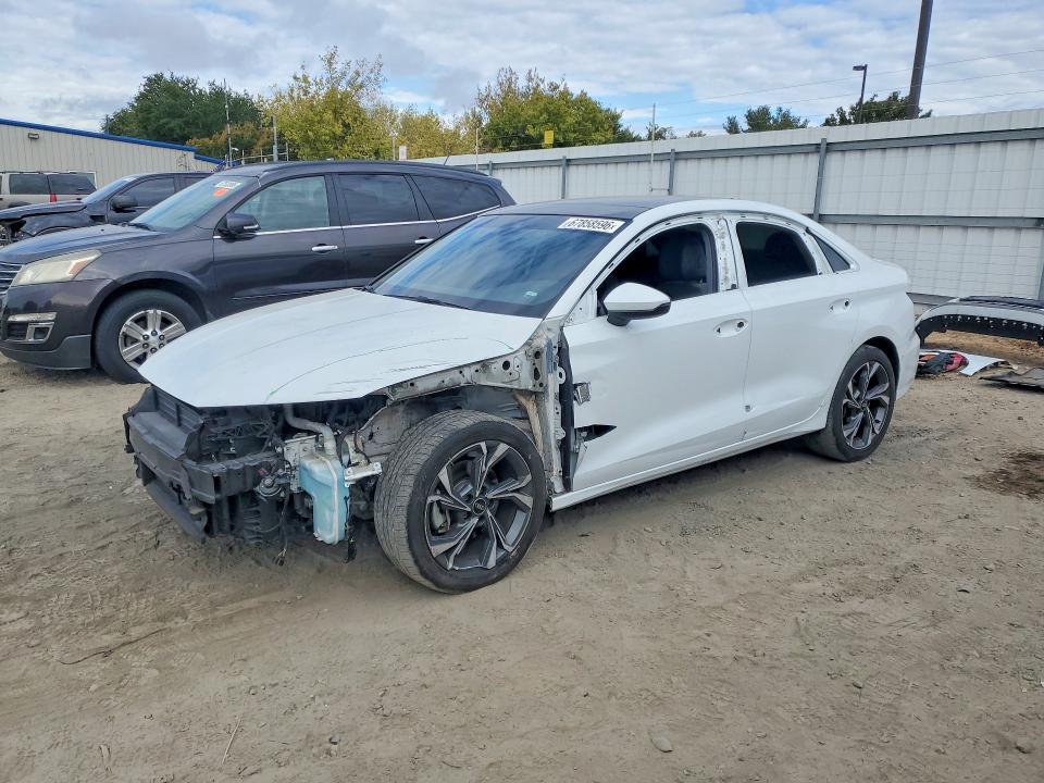Продаж на аукціоні авто 2022 Audi A3, vin: WAUHUDGY6NA057523, номер лоту: 67858596