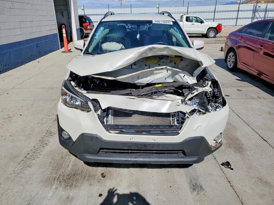 Продаж на аукціоні авто 2021 Subaru Crosstrek, vin: JF2GTAPC6M8335798, номер лоту: 69613826