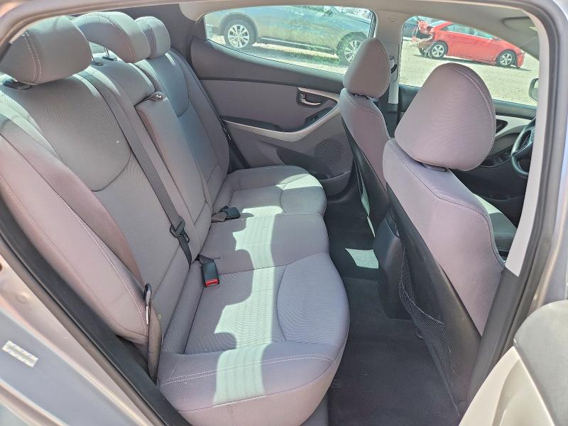 Продаж на аукціоні авто 2015 Hyundai Elantra, vin: KMHDH4AE8FU329747, номер лоту: 67540506