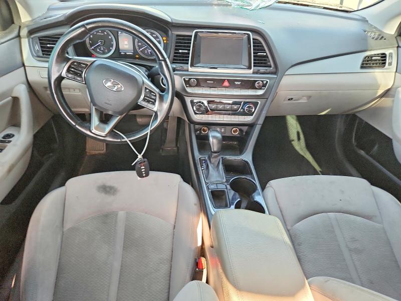 2018 Hyundai Sonata მანქანა იყიდება აუქციონზე, vin: 5NPE34AF1JH647132, აუქციონის ნომერი: 69043156