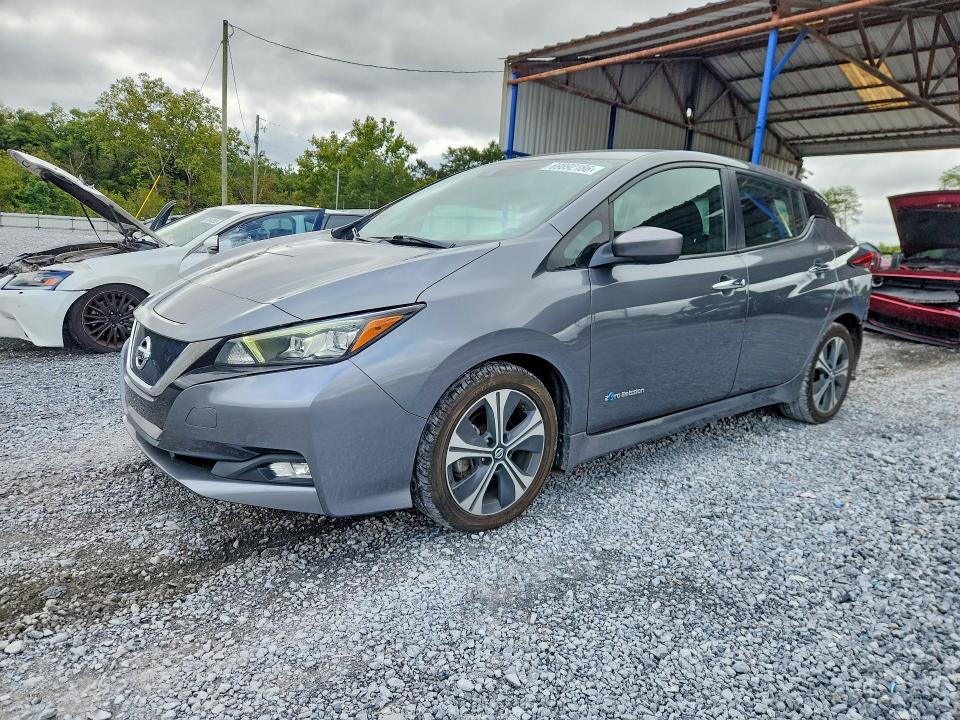 69892186 :رقم المزاد ، 1N4AZ1CP9JC305947 vin ، 2018 Nissan Leaf مزاد بيع