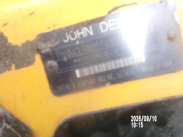 69640116 :رقم المزاد ، KV0260B261822 vin ، 2000 John Deer Industrial Equipment مزاد بيع