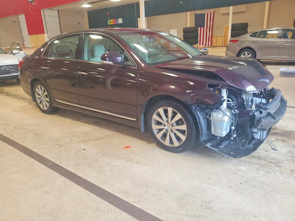 66913346 :رقم المزاد ، 4T1BK3DB0BU402351 vin ، 2011 Toyota Avalon مزاد بيع