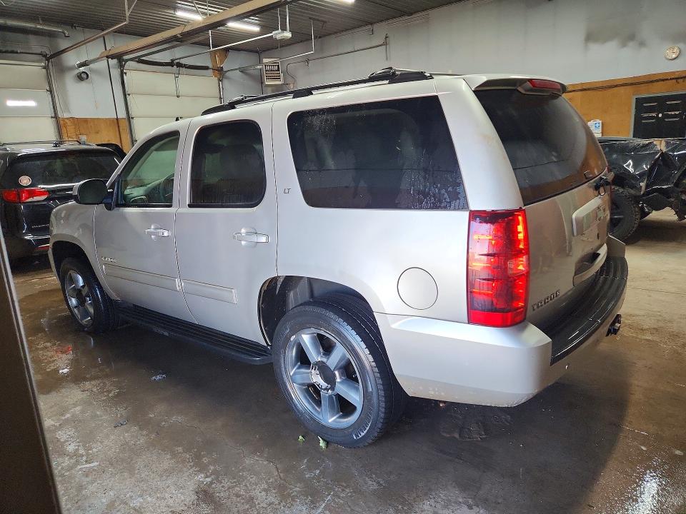 Продажа на аукционе авто 2011 Chevrolet Tahoe, vin: 1GNSKBE03BR214462, номер лота: 69880006
