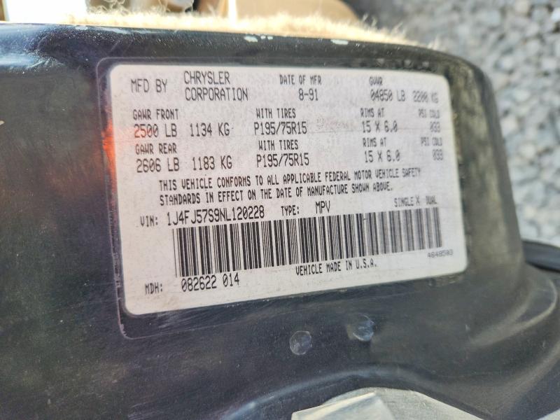 1992 Jeep Cherokee მანქანა იყიდება აუქციონზე, vin: 1J4FJ57S9NL120228, აუქციონის ნომერი: 67875366