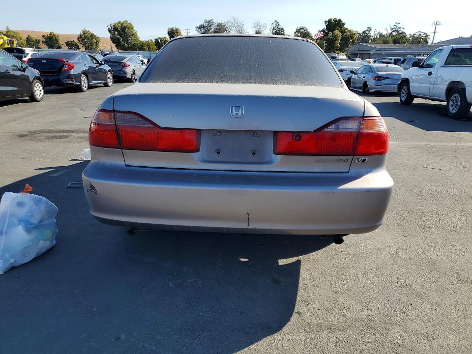 Aukcja sprzedaży 2000 Honda Accord, vin: 1HGCG1658YA063436, numer aukcji: 69185086