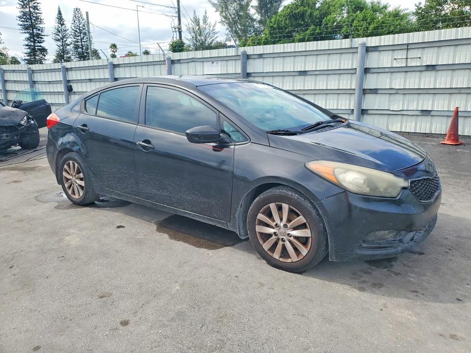 2015 Kia Forte მანქანა იყიდება აუქციონზე, vin: KNAFK4A6XF5284972, აუქციონის ნომერი: 67269626